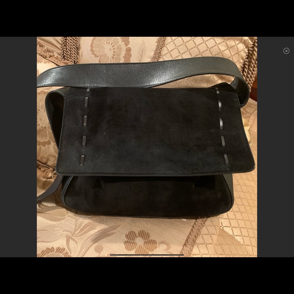 Black bag (RESERVED)